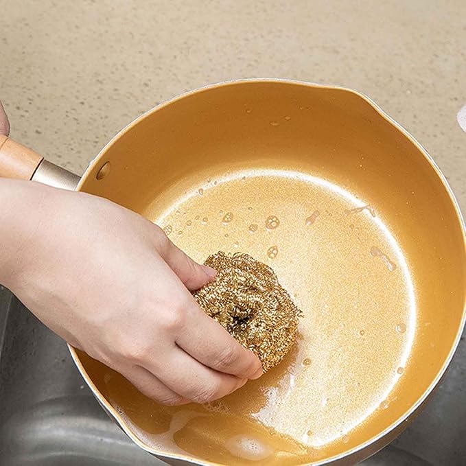 6PCS Brass Kitchen Cleaner, Scrubbing Scour Copper Scrubber Non Scratch Dishes Scrubber Kitchen Steel Wool Easy Scouring Scrubbing Brush Pot Pan Oven Washing Ball Golden Copper Scrubbers