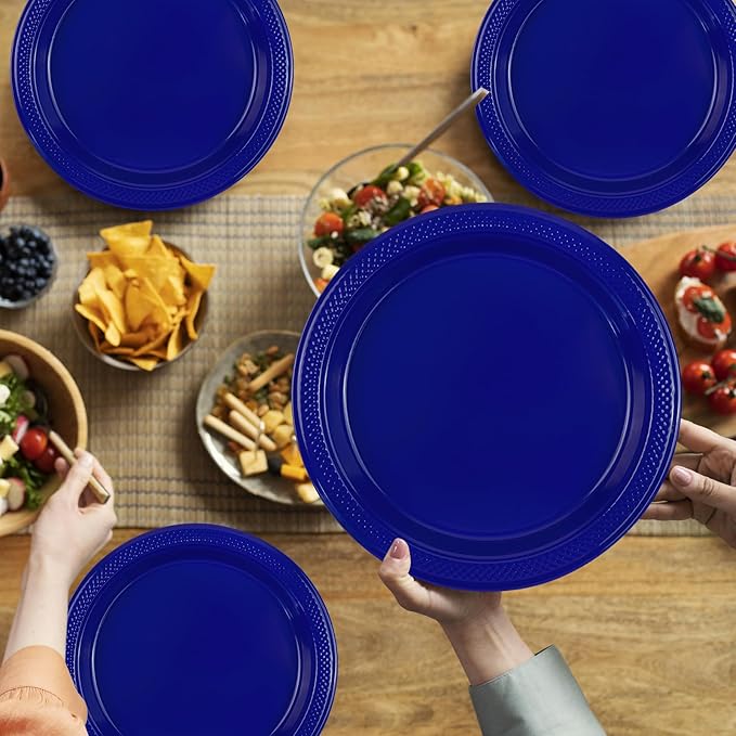 50PCS Dark Blue Plastic Plates, 7 Inch Disposable Dessert Plates Solid Color Party Plates for Picnic Parties Birthday Wedding Party Supplies (Dark Blue, 7 Inch)