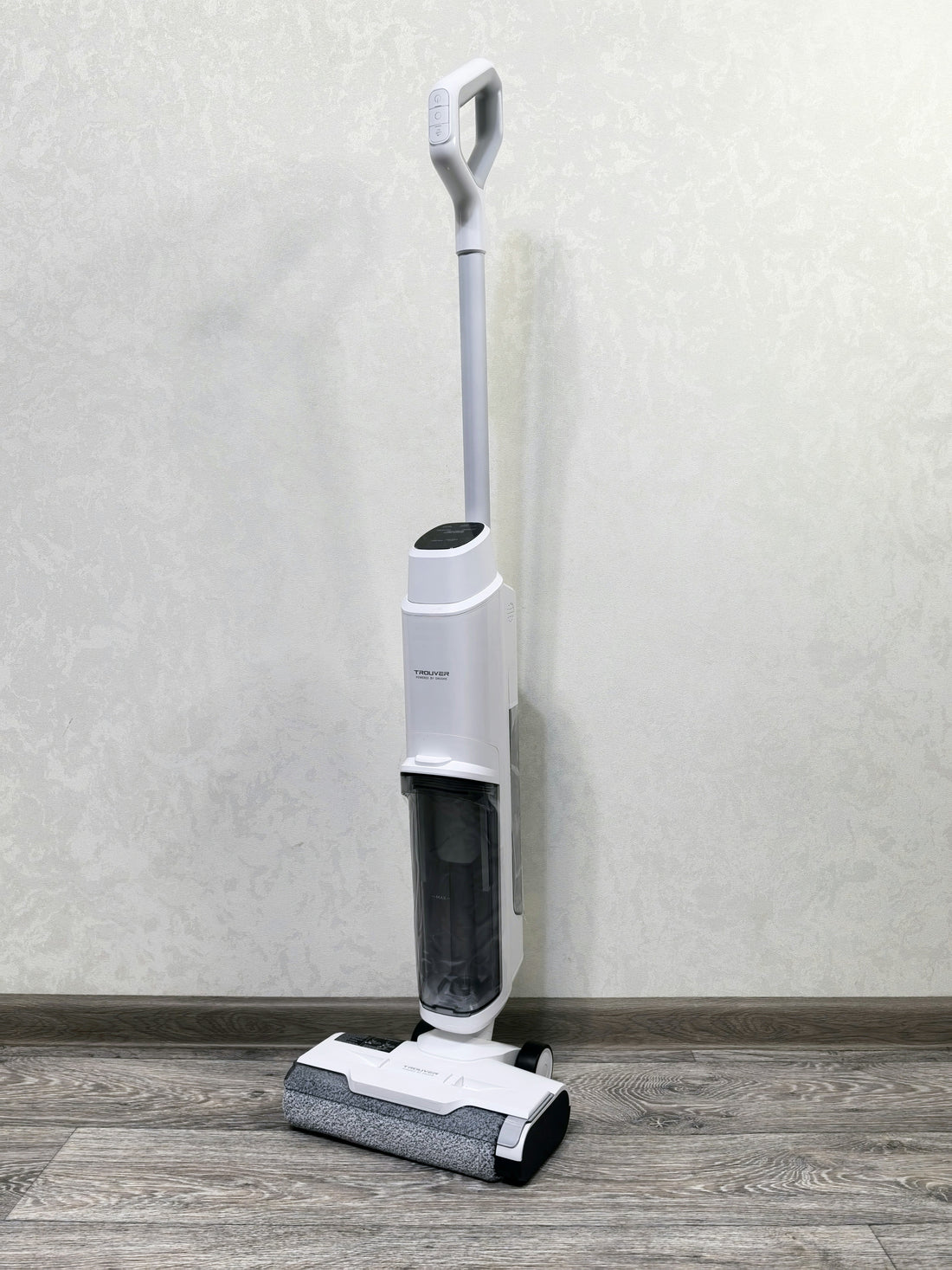 “The Importance of a Good Vacuum Cleaner for Dust-Free Living”