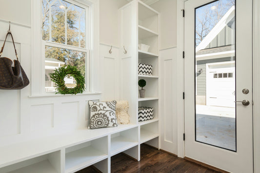 Smart Storage Ideas for a Clutter-Free Entryway