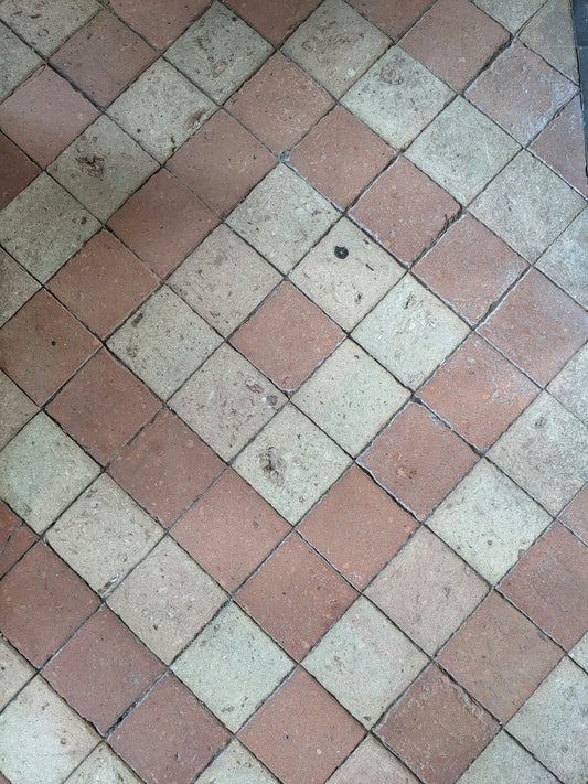 “Deep-Cleaning Tile Grout Without Damaging the Surface”