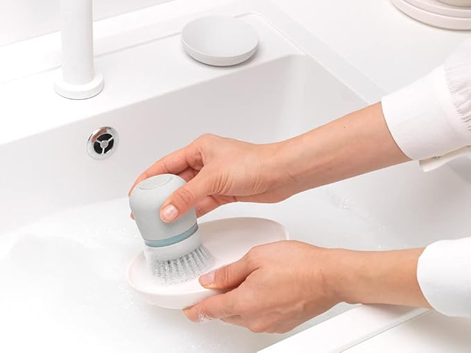 Brabantia Refillable Soap Dispensing Washing Up Brush (Light Gray) Secure Grip Palm Brush with Storage Tray