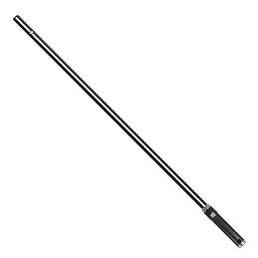 Unger Commercial Stingray® Refillable Microfiber Cleaning Kit, 11-Foot Reach – Indoor Glass and Surface Cleaning System with Enclosed Spray Nozzle and Microfiber Pads SRKB4