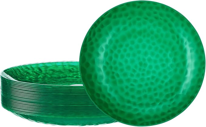 PLASTICPRO 30 Pack Hammered Plastic Plates Heavyweight Disposable Plastic Plates Elegant Green Platsic Party (Hammered green Christmass, 7'' INCH)