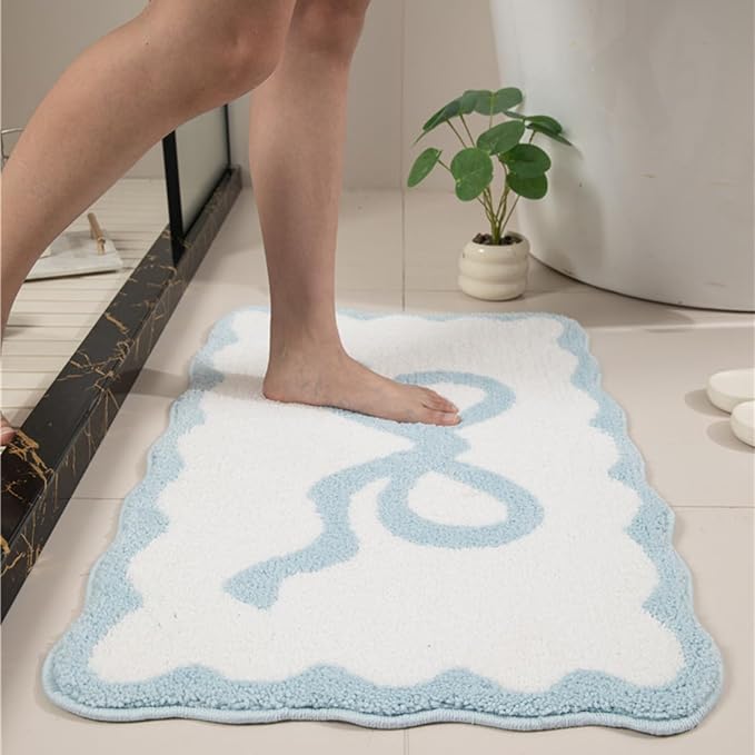 Blue Scalloped Bathroom Mat 26x18, Soft Absorbent Bath Mats, Machine Washable Microfiber Floor Mats for Bathroom Tubs, Sinks and Showers