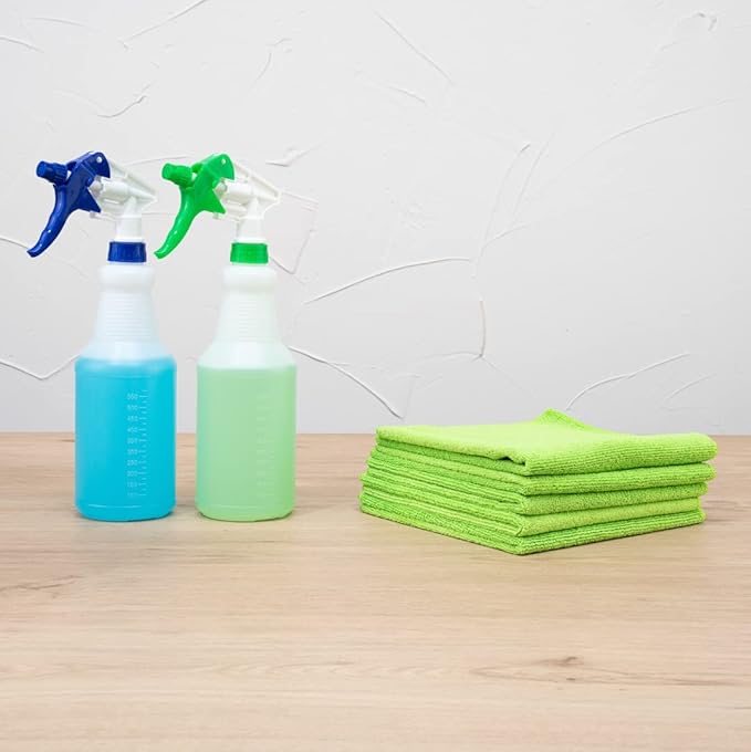 Restaurantware Clean Tek Professional 16 x 16 Inch Cleaning Cloths 100 Lint Free Microfiber Towels - Highly Absorbent Non Abrasive Green Microfiber Cleaning Rags Reusable For All Purpose Use