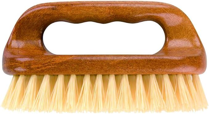 Elliott Wood Effect Scrubbing Brush, Strong and Durable Scrub Brush with Easy Grip Handle and Synthetic Fibres, Perfect for Indoor and Outdoor Cleaning on Hard and Soft Surfaces