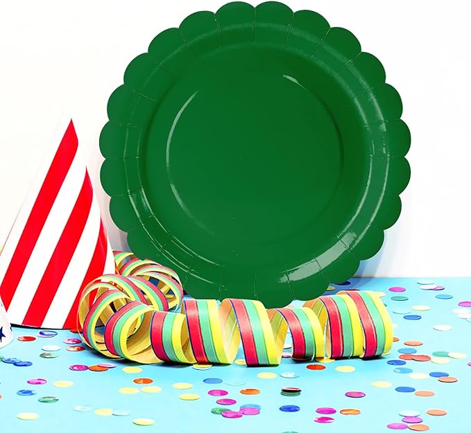 HEIPINIUYE 25 Pieces Green Paper Plates 7 Inch Green Scalloped Plates Disposable Dinner Plates for Wedding Baby Shower Birthday Christmas Party Dessert Plates