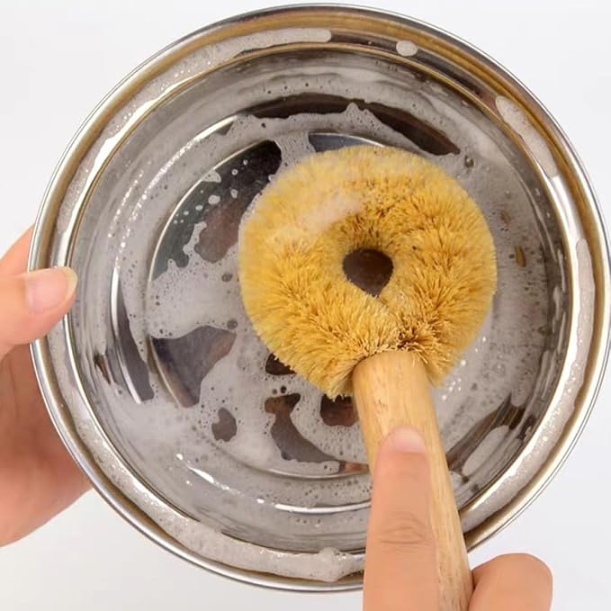 1pc Wooden Handle Coconut Palm Pot Scrubber Brush for Kitchen Cleaning Natural Bowl Cleaning Tool Comfortable Grip for Pots Pans and Dishes