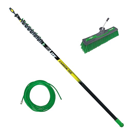 Unger Commercial Window Cleaner Waterfed Pole Kit - nLITE Carbon 16K 33' Waterfed Pole Starter Set with Brush & Hose - C10BH