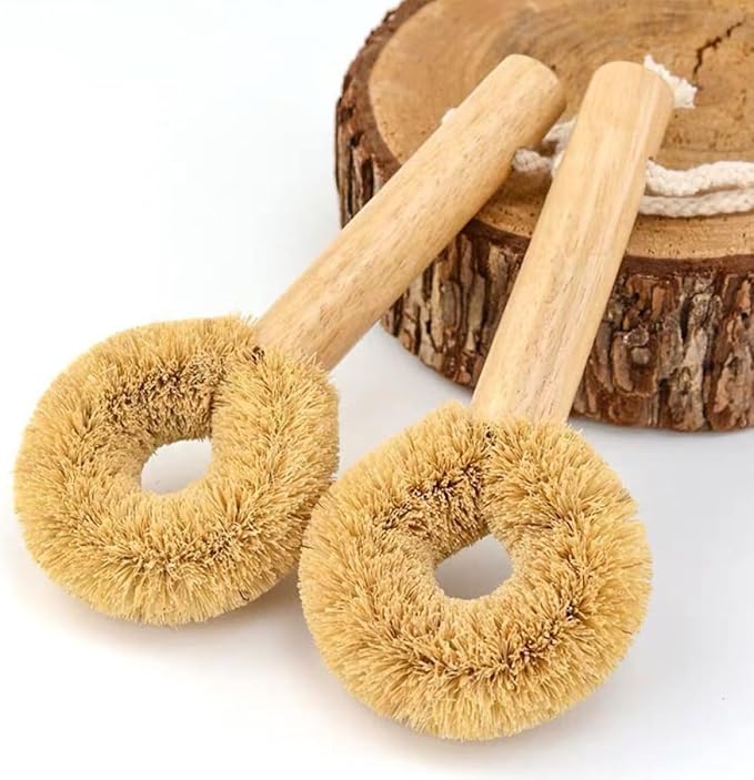1pc Wooden Handle Coconut Palm Pot Scrubber Brush for Kitchen Cleaning Natural Bowl Cleaning Tool Comfortable Grip for Pots Pans and Dishes