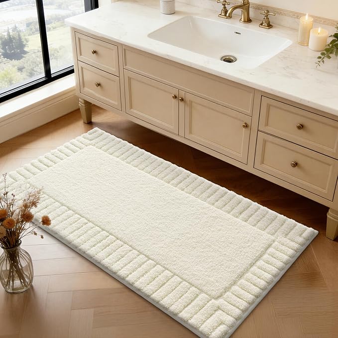 LUMI Bathroom Rugs Non Slip with Rubber Backing, Extra Soft Plush Microfiber Bath Rug Absorbent, Machine Washable Bath Mat Quick Dry for Tub, Shower, Ivory White, 24"x36"