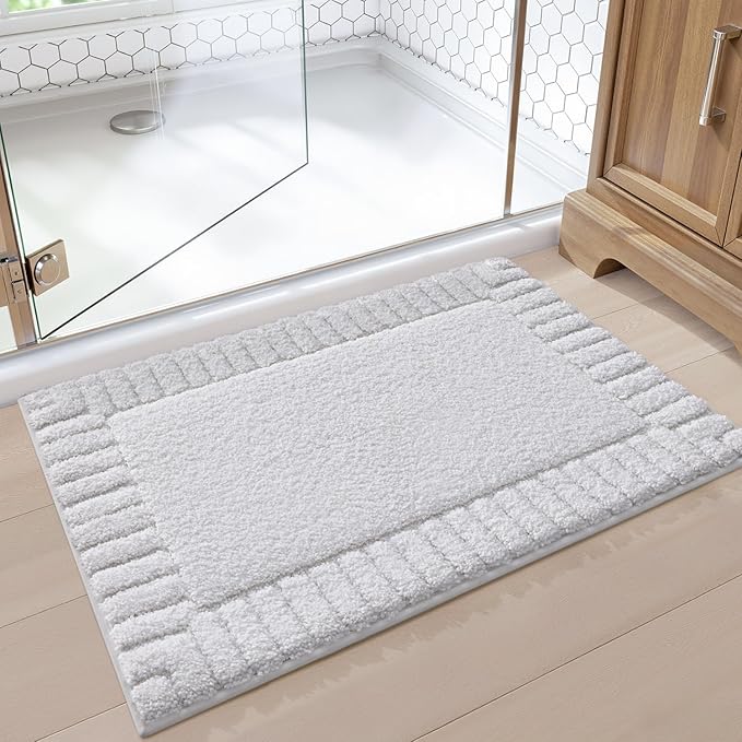 LUMI Bathroom Rugs Non Slip with Rubber Backing, Extra Soft Plush Microfiber Bath Rug Absorbent, Machine Washable Bath Mat Quick Dry for Tub, Shower, Hotel, White, 16"x24"