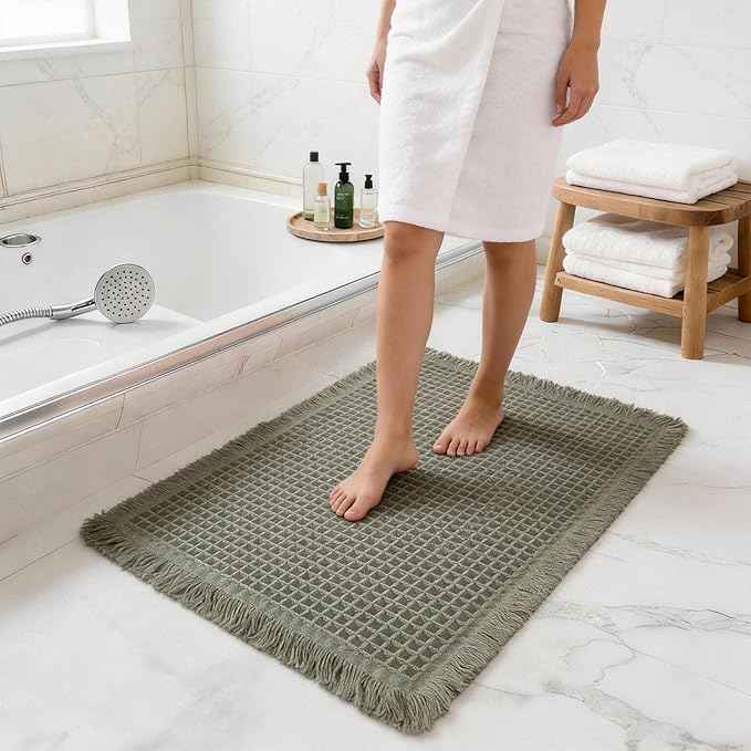 Waffle Bathroom Rugs, Non Slip Absorbent Waffle Knit Bath Mat for Shower Floor, Tub and Bathroom Door, Ultra Soft Quick Dry, Olive Green, 17''x24''