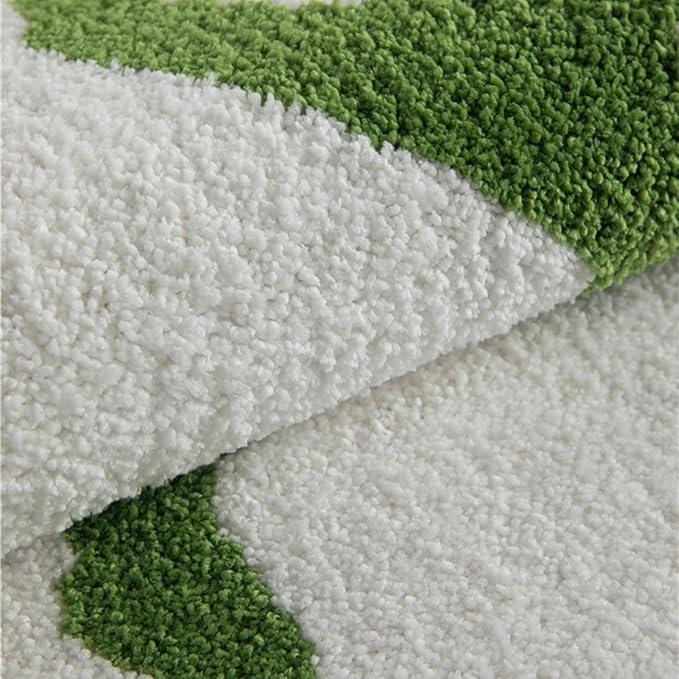 Green Scalloped Bathroom Mat 47x20, Soft Absorbent Bath Mats, Machine Washable Microfiber Floor Mats for Bathroom Tubs, Sinks and Showers