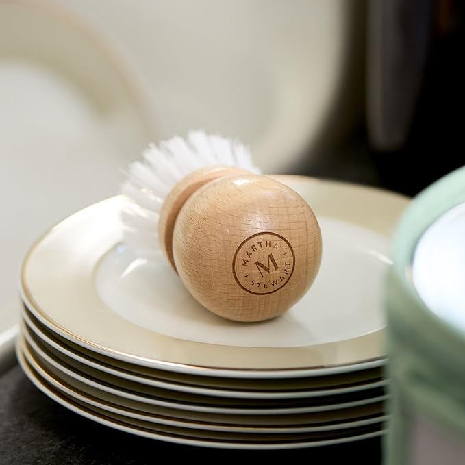 Martha Stewart Mini Palm Dish Brushes, 4 Count – Ergonomic Beechwood Handle for Comfortable Cleaning