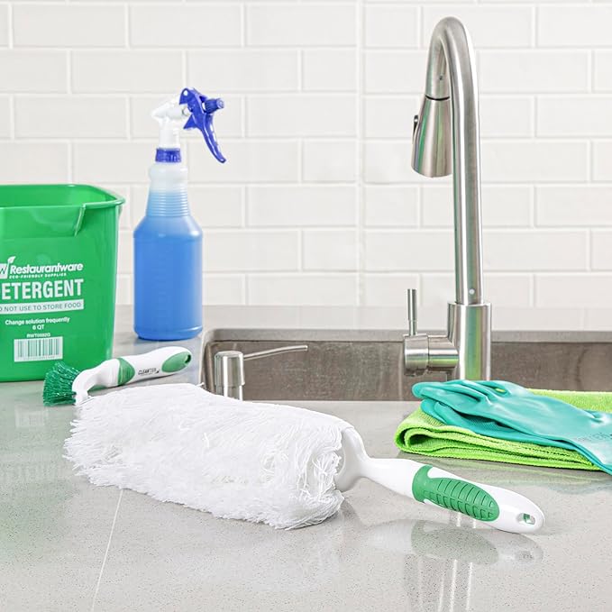 Restaurantware Duster 10 Pack of 13.7 x 2.1 x 2.5 Inch Cotton Duster Washable Multipurpose Cleaning Tool Non-Slip Handle Green and White Dust Remover Tool