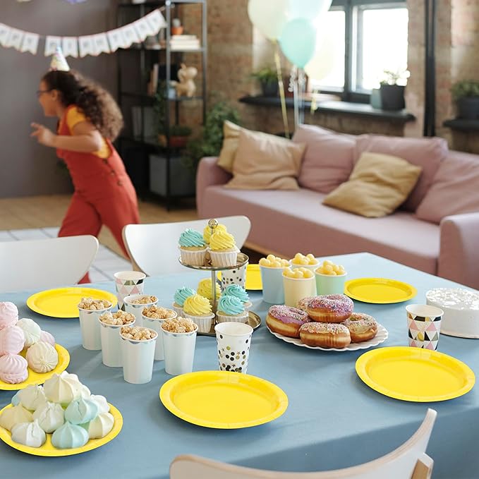 QZYL 50 Pieces Small Paper Plates, 7 Inches Yellow Dessert Dinnerware, Elegant Disposable Tableware Set, Paper Plates Heavy Duty, Party Supplies for Birthday Parties BBQs Picnics Events Gatherings