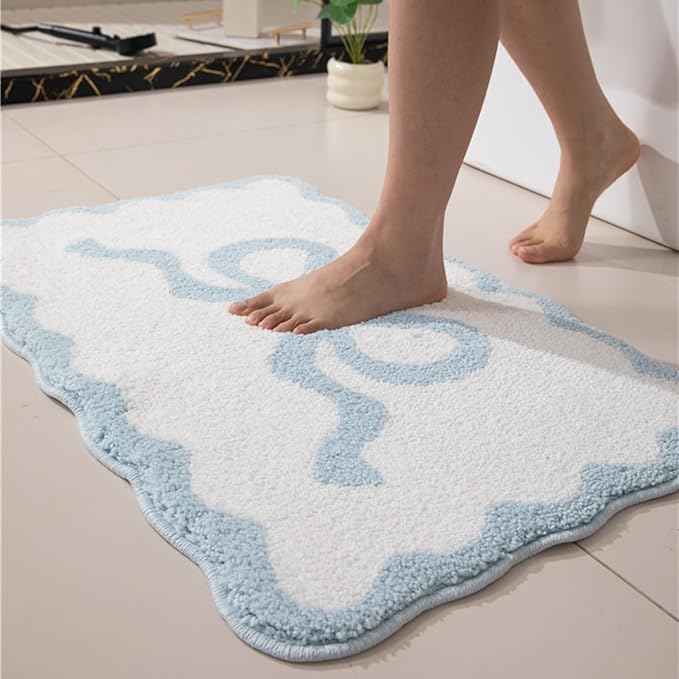Blue Scalloped Bathroom Mat 26x18, Soft Absorbent Bath Mats, Machine Washable Microfiber Floor Mats for Bathroom Tubs, Sinks and Showers