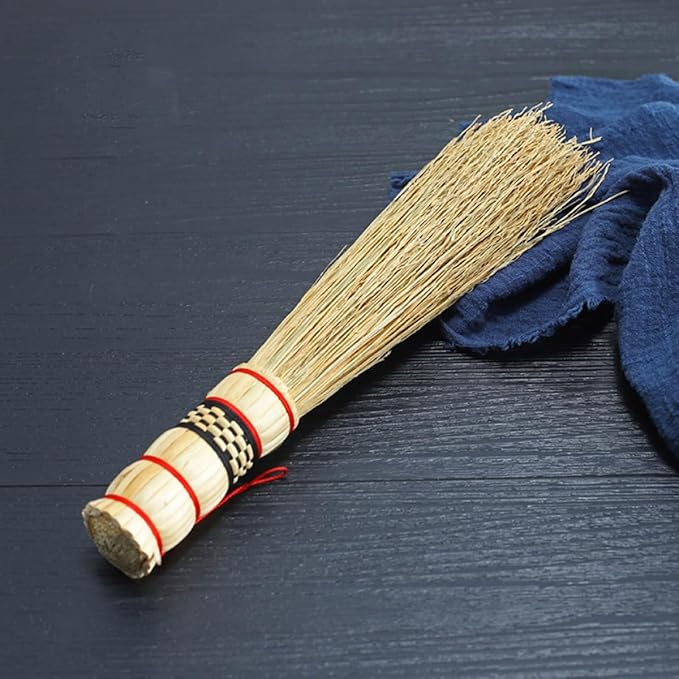Natural Straw Scrub Brush for Kitchen Cleaning - Long Handle Dish Brush for Pots Pans and Wok - Essential Cleaning Tool for Home Use