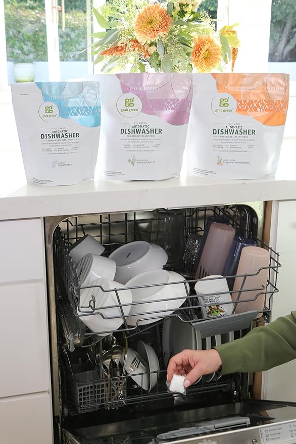 Grab Green Automatic Dishwashing Detergent Pods, 24 Count, Thyme Fig Leaf Scent, Plant and Mineral Based, Superior Cleaning, Powerful Grease Removal, Brilliant Shine
