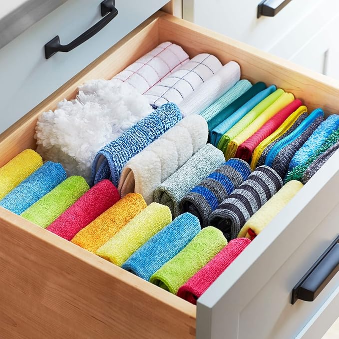 E-Cloth Microfiber Cloth Shower Cleaning Kit - Reusable Microfiber Cleaning Cloths, Glass Cleaner for Showers and Bathrooms, Set with Shower Rag, Glass Polishing Cloth, Hook - 1 Pack
