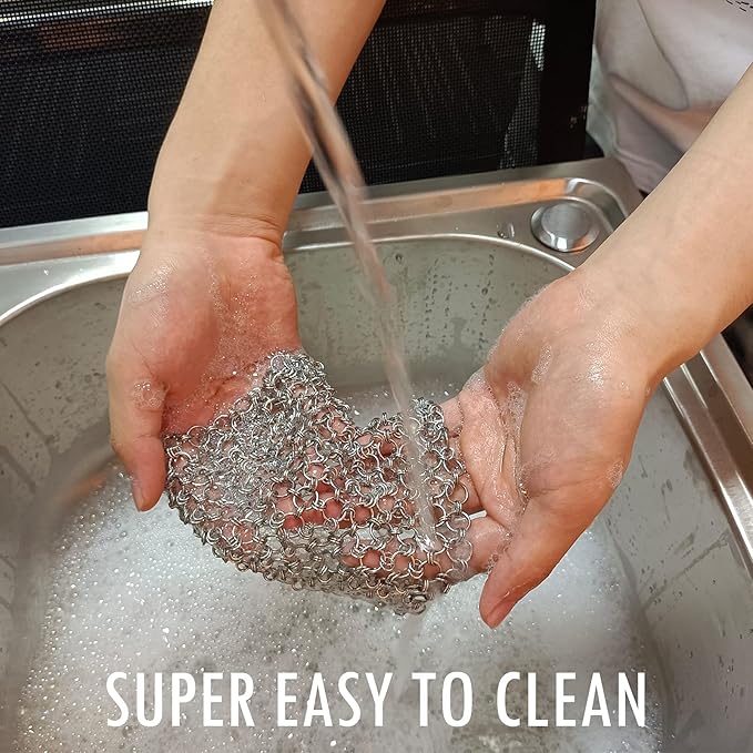 2pcs 5”x5“ Chain Mail Cast Iron Cleaner Scrubber, 316 Chainmail Scrubber Cast Iron Skillet Cleaning Brush, Chainmail Scrubbing Metal Scrub Tool to Clean Dutch Oven Carbon Steel Wok Grill Pan Pot