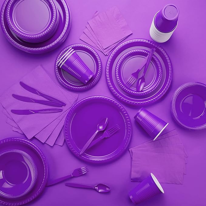 Amcrate Disposable Plastic Plates Purple, 10.4 Inches Plastic Dinner Plates, Strong and Sturdy Disposable Plates for Party, Dinner, Holiday, Picnic, or Travel Party Plates, Pack of 50