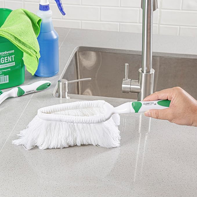 Restaurantware Duster 1 Pack of 13.7 x 2.1 x 2.5 Inch Cotton Duster Washable Multipurpose Cleaning Tool Non-Slip Handle Green and White Dust Remover Tool