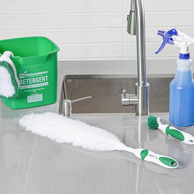 Restaurantware Cleaning Dusters 1 Pack of 16.2 x 2.3X 2.3 Inch Head Washable Static Dusting Wand Non-Slip Handle Plastic Green and White Dusting Tool for Hard-to-Reach Areas