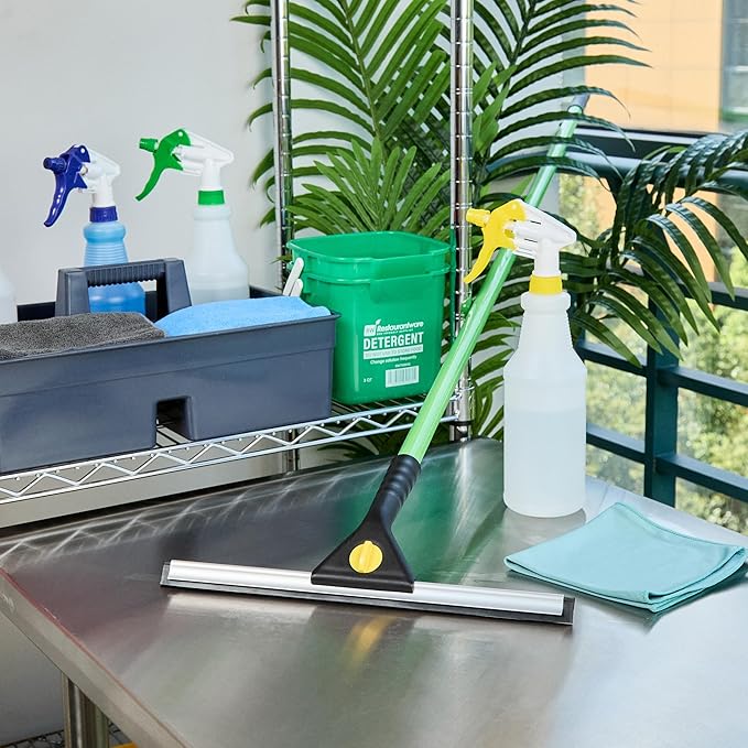 Restaurantware-Clean Tek Professional 13.78 Inch Window Squeegee, 1 Window Cleaning Squeegee with Rubber Blade - All-Purpose, for Mirror Or Glass Door, Black Plastic Wiper with Aluminum Frame