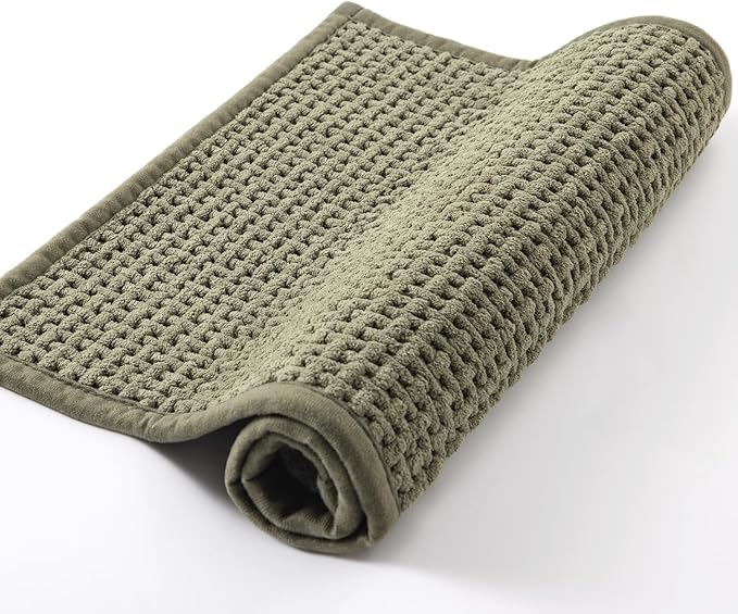 Bathroom Rugs Non Slip Washable, Super Absorbent Thin Bath Mat for Small Quick Dry Low Pile Bathroom Rug, (Dark Green, 32″x20″)