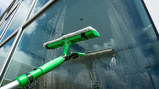 Unger Commercial VisaVersa Window Cleaning Washer and Squeegee Pro Tool 18”/45cm - 2-in-1 Design with Microfiber Pad for Window Cleaners - VV450
