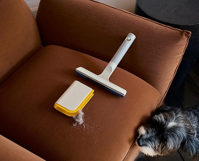 Joseph Joseph CleanTech 3pc Pet Hair Cleaning Tool Set, Manual Rake for Carpet, Upholstery & Furniture with Extension Pole