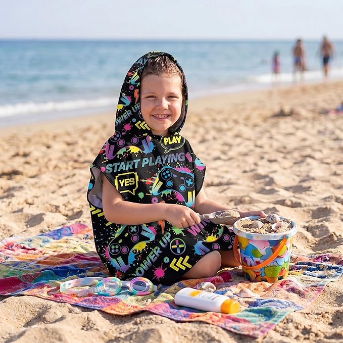 Fanfanwin Hooded Bath Towel for Boy Cotton Game Bath Hooded Poncho 37.8x23.62 Inches Cool Graffiti Game Poncho with Snap Buttons Hood Soft Rapid Dry for Beach Pool Swim Travel Home Use