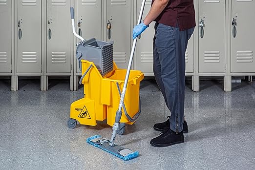 Unger Commercial 8-Gallon Dual-Compartment Mop Bucket with Side Press Wringer – Yellow, Ergonomic Design for Efficient Floor Cleaning COMBY