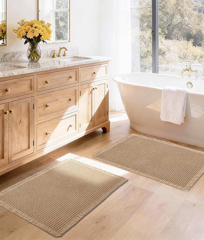DWCN Waffle Bathroom Mat Set, Super Absorbent Non Slip Bath Rugs Set for Bathroom Floor, Shower Mats 2 Piece for Tub, Washable Kitchen Rugs for Farmhouse Boho Home Decor, 20 x 32 Inch, Brown
