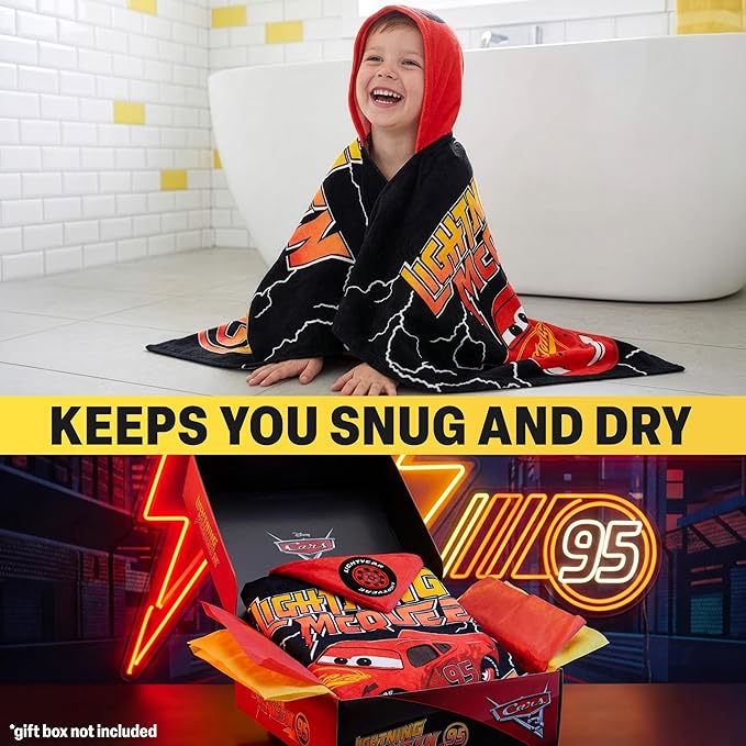 Disney Pixar Cars Bath Towels with Hood for Boys, Ages 2-6, Lightning McQueen Soft and Absorbent Hooded Cotton Beach Towel Wrap, Swimming Pool Poncho, Gifts for Boys (Red/Black Cars)
