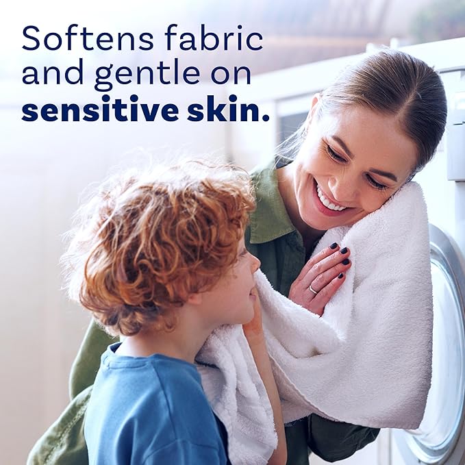 Downy Free & Gentle Liquid Fabric Softener, 44 fl oz, 60 Loads, Hypoallergenic, Sensitive Skin Friendly Fabric Conditioner Liquid
