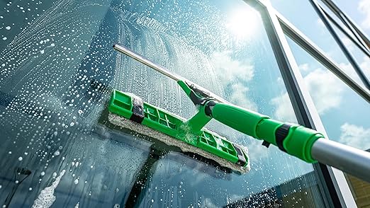 Unger Commercial VisaVersa Window Cleaning Washer and Squeegee Pro Tool 18”/45cm - 2-in-1 Design with Microfiber Pad for Window Cleaners - VV450