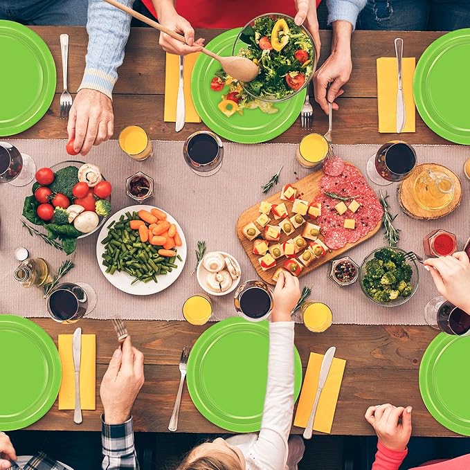 QZYL 50 PCS Disposable Dinner Plates, 9 Inch Lime Green Heavy Duty Round Plates for Daily Use, Picnic, Anniversary, Birthday, St. Patrick's Day Parties