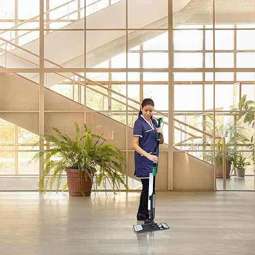 Unger Commercial Excella 18" Floor Cleaning Pocket Mop Kit - Adjustable Height, Liquid Dispensing System, 2 Microfiber Pads and Refillable Bottles - EFKT5
